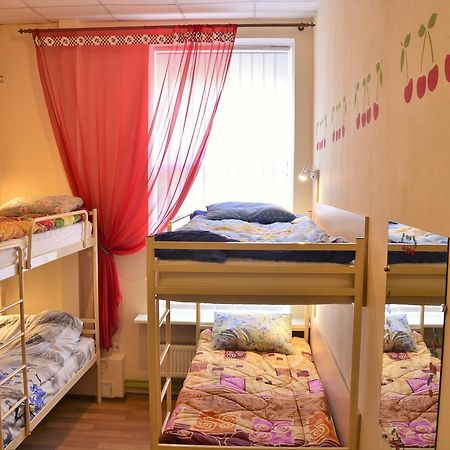 Vishnya Hostel Dnipro Exterior photo