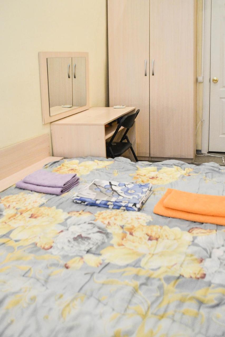 Vishnya Hostel Dnipro Exterior photo