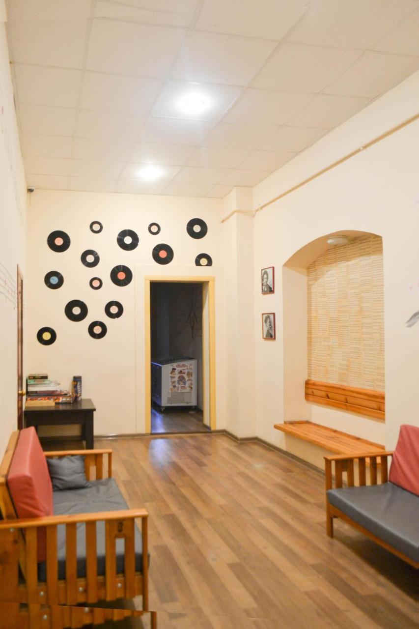 Vishnya Hostel Dnipro Exterior photo